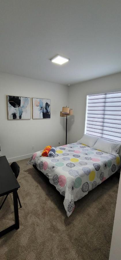 Esme & Iosvany Apartment Cape Coral Exterior photo
