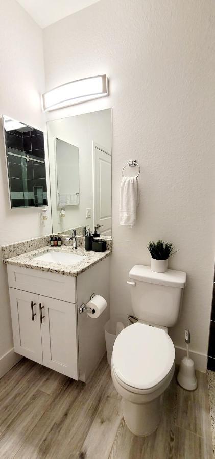 Esme & Iosvany Apartment Cape Coral Exterior photo